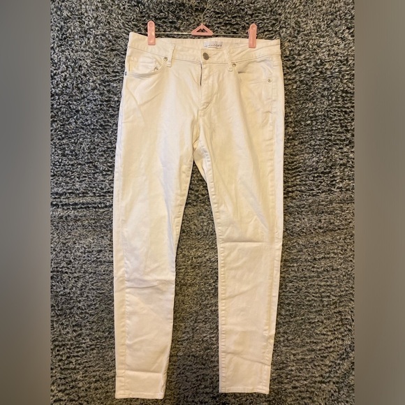 LOFT Women's Modern Skinny Fit White Jeans Stretch Mid Rise Size 6 28 EXCELLENT - Picture 3 of 7